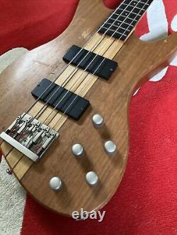 Guild DeArmond Pilot Deluxe Bass Active Humbuckers / Thru Neck / Mahogany. MiK