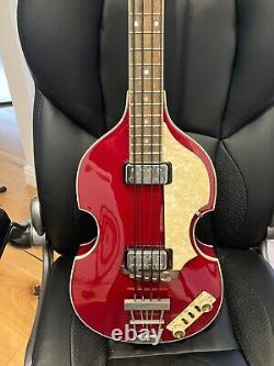Hofner 500/1 CT violin bass RED with Hofner carry Bag in excellent condition