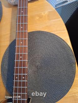 Hofner Ignition 4-String Electric Bass Guitar Sunburst