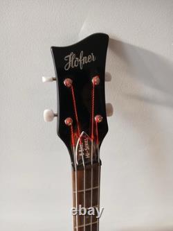 Hofner Ignition Violin Bass in a black finish