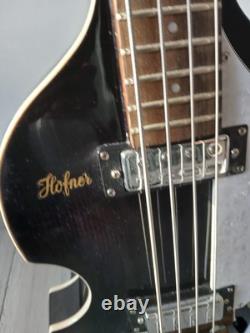 Hofner Ignition Violin Bass in a black finish
