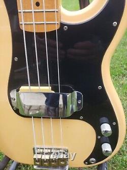 Hondo Bass guitar deluxe Series 830 Made In Korea Vintage Style