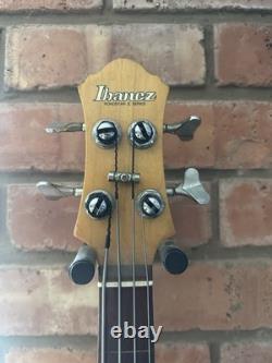 Ibanaz Roadstar II series Bass Guitar (Red)
