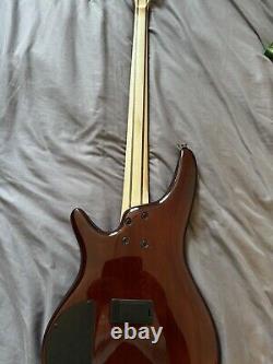Ibanez Bass Guitar SR370 Excellent Condition