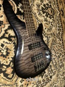Ibanez Electric Bass Guitar SR400EQM Mint Condition with Soft Case