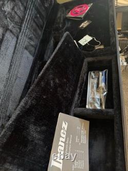 Ibanez G104 Grooveline Bass Guitar with Hard Case Used Excellent ConditionRare