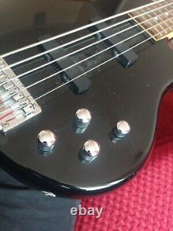 Ibanez GIO Series GSR205-BK 5 String Electric Bass Guitar Black Active Pickup