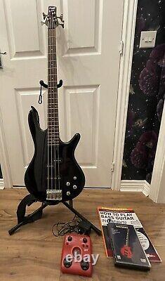 Ibanez GSR200 4-String Bass Guitar (Black) with Zoom B2, Soft Case & Books/DVDs