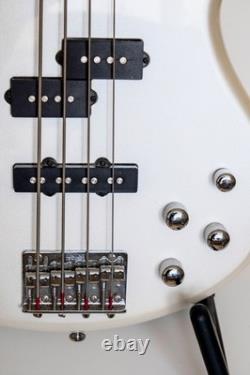 Ibanez GSR200 Gio Electric Bass guitar Pearl White Perfect condition
