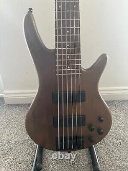 Ibanez Gio 6 string bass GSR206B