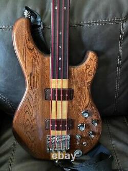 Ibanez Musician MC-900 1979 Fretless Bass Stereo Output (Billy Sheehan config)