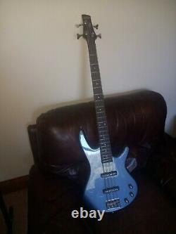 Ibanez bass guitar Metallic blue mint condition