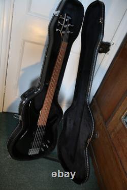 Ibanez-gsr205bk Bass Guitar 5 String + Bass Guitar Case
