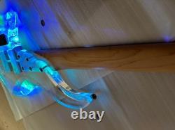 It's a very stylish electric bass