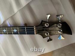 It's a very stylish electric bass