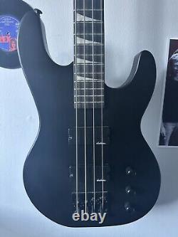 Jackson JS2 Concert Bass, Satin Black