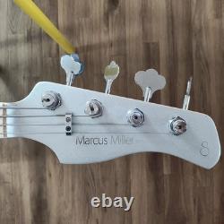 Jazz bass Bitsa Sadowsky, Sire, Fender, Schaller Components. Light Use