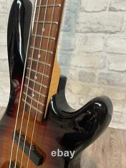Johnson Electric Bass Guitar 4 String / with EMG Pick Ups / Sunburst