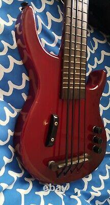 Kala SUB4FS-SRD U-Bass SUB Solid Body Electric Bass with Bag Red Upright Rubber