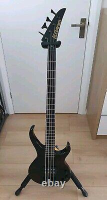 Kramer Disciple D-1 Bass. Excellent Condition. Includes Accessories