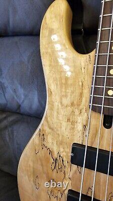 Lakland Skyline 44-01 Deluxe Bass Guitar Spalted Maple