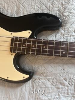 Legend Jazz Bass Guitar