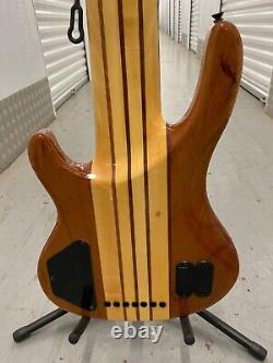 MAZETI WTHB 7 String Fretless Bass guitar, Ebony & MAH Body, Active/Passive, 18v