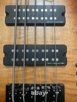 Marcus Miller M7 Bass Guitar Fretless 5 strings mint condition