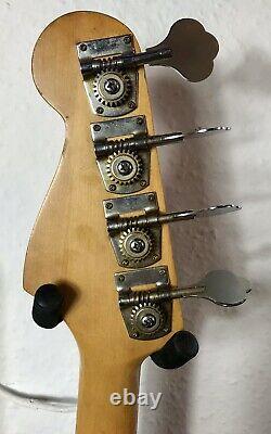 Marlin metallic red p bass guitar made in Korea. Vintage 80s