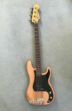 Mighty Mite (Fender Licenced) precision bass, Ash body, alnico V pickup, Nickel