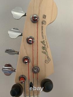 Modified Squire by Fender sonic Bronco bass with a difference