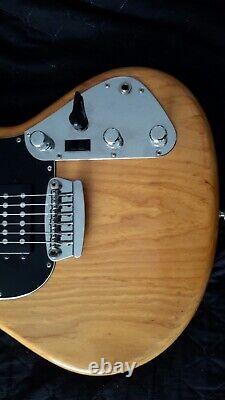 Musician Stingray 2 Guitar year 1977 cash on collection only