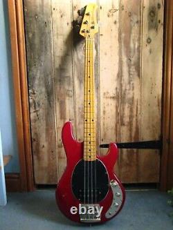 Musicman Stingray bass 1987 2eq with original case