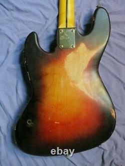 Partscaster Jazz Bass, Fender neck, alder body, road-worn, tobacco sunburst