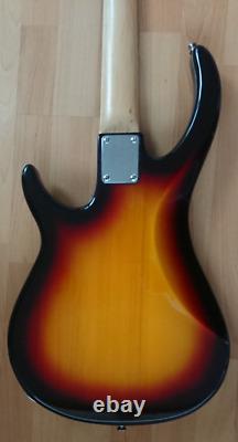 Peavey Milestone III Bass 3 Tone Sunburst