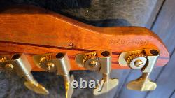 Peavey Unity Series 1991 Electric Bass Guitar Dark Natural USA Made fretless