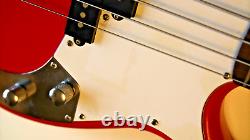 Peavey Zodiac EX Bass Guitar Red/White