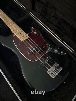 Rare Fender Mustang Bass Limited Edition in Black with PJ Pick Ups