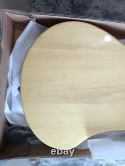 Rickenback 4-string electric bass guitar rosewood fingerboard Chrome Parts