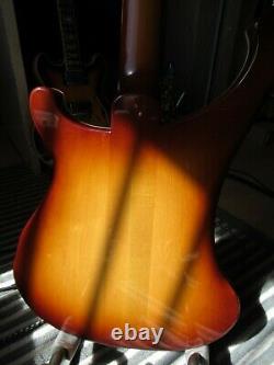 Rickenbacker 4003 Bass Walnut Glo