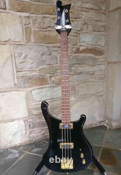 Rickenbacker 4004Cii Cheyenne Bass Guitar