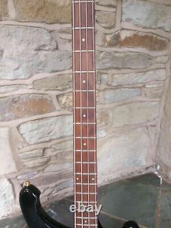 Rickenbacker 4004Cii Cheyenne Bass Guitar