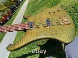 Rickenbacker 4004 Cii Cheyenne Bass Rare Green Maple Flame Original Case