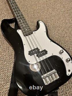 Rockjam 4-String Bass Guitar With Tuner