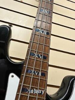 Rockwood Pro Bass Guitar 4 String Right Handed (By Honner)