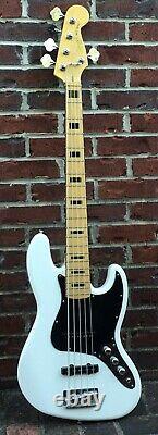 SQUIER VINTAGE MODIFIED JAZZ BASS V 2013 OLYMPIC WHITE 5 String GIGBAG