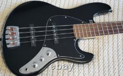 Sandberg Electra TT4 Series Bass Guitar, Rosewood Fingerboard, Zero Fret Superb