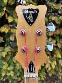 Shergold Marathon bass guitar