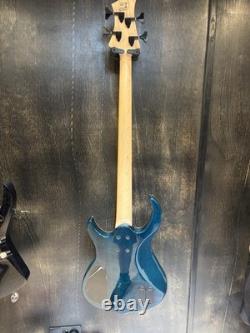 Sire M3 4 String Bass Fretless