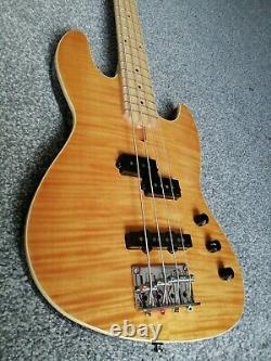 Sire Marcus Miller U5 Short-Scale Electric Bass Guitar